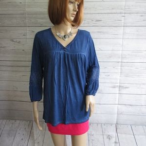 NWT - COMO BLU  V-neck blue knit top - sz PS